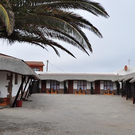 Obelix Guesthouse Lüderitz エクステリア 写真
