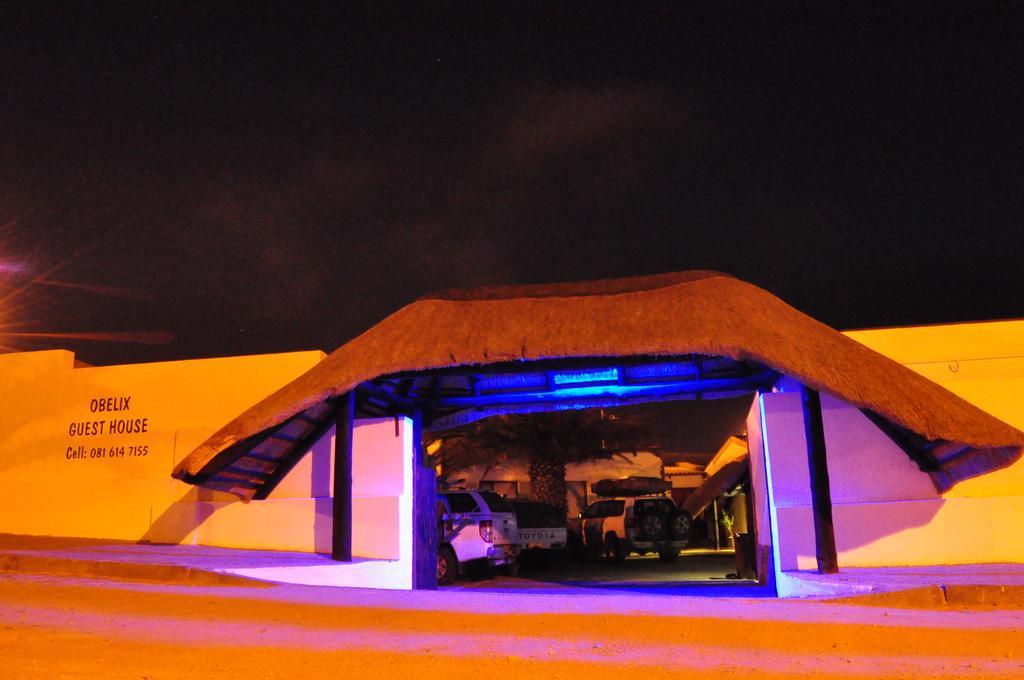 Obelix Guesthouse Lüderitz エクステリア 写真