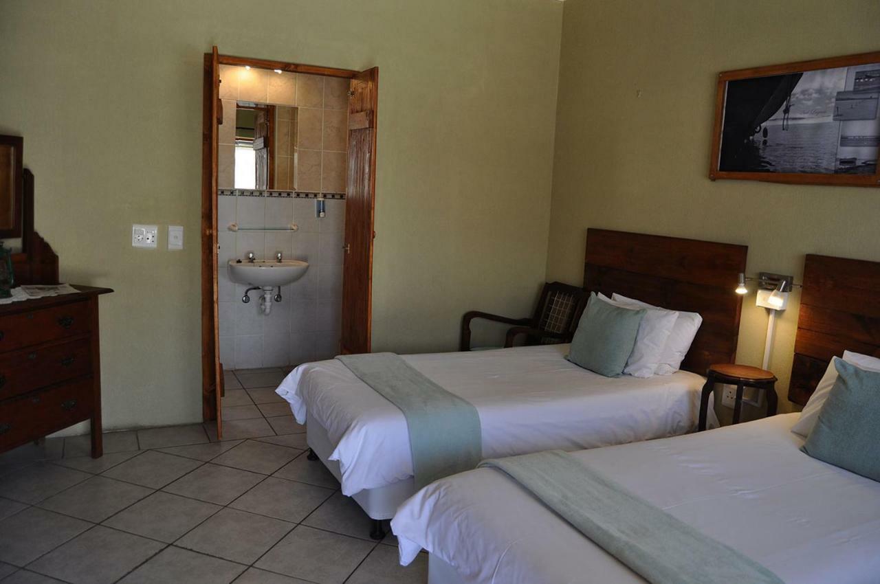 Obelix Guesthouse Lüderitz エクステリア 写真