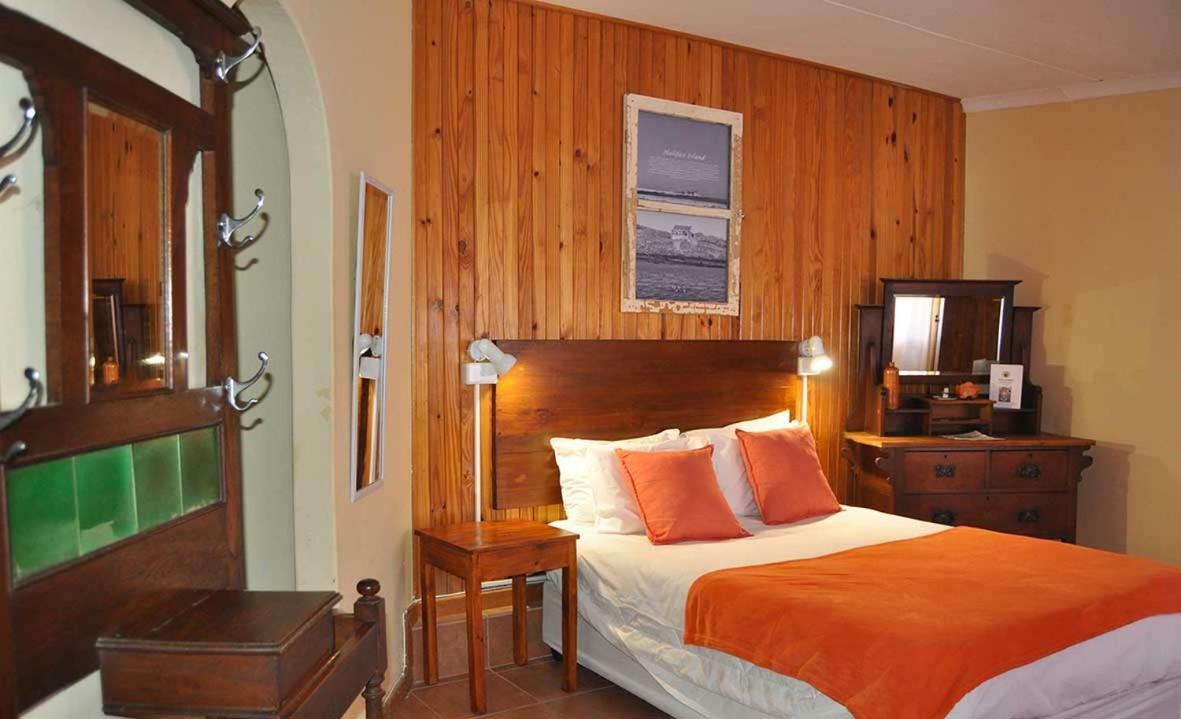 Obelix Guesthouse Lüderitz エクステリア 写真