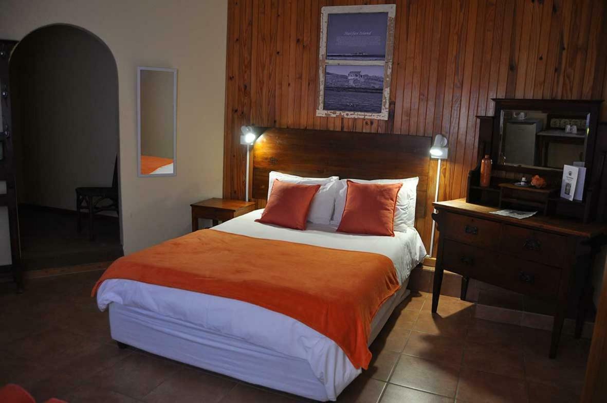 Obelix Guesthouse Lüderitz エクステリア 写真