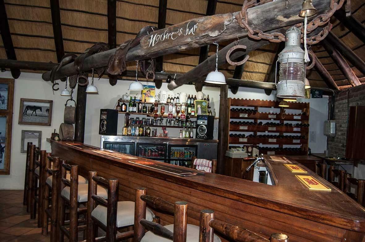 Obelix Guesthouse Lüderitz エクステリア 写真